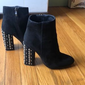 Size 5.5 black high heeled booties